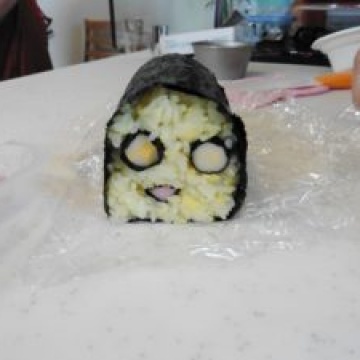 ふなっしー飾り巻き寿司を作ったなっしー!