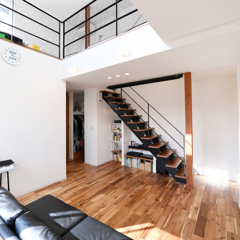 ホームシアターを楽しめる大空間のリビング