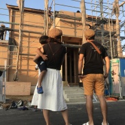 良き日に棟上げ致しました。