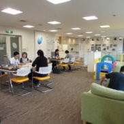 今日も満席です♫